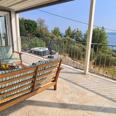 House And Relax With Sea View And Jacuzzi Vakantiehuis