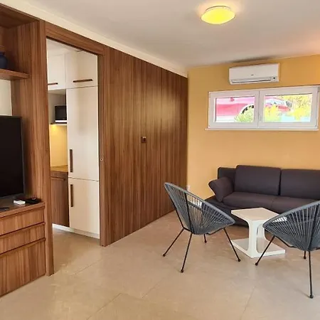 Vakantiehuis House And Relax With Sea View And Jacuzzi Zavala