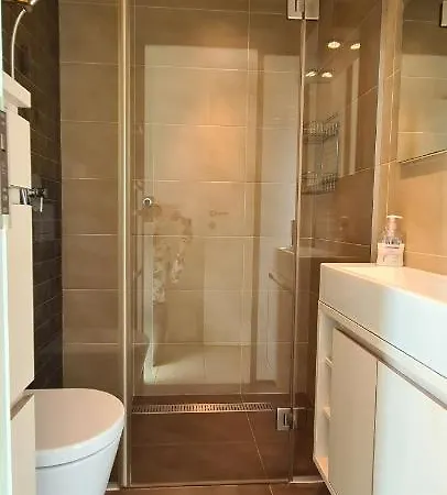 Vakantiehuis House And Relax With Sea View And Jacuzzi *